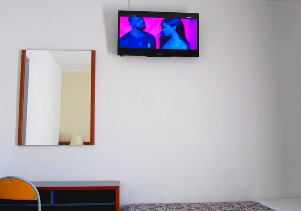 Hotel Miami Calella Bagian luar foto