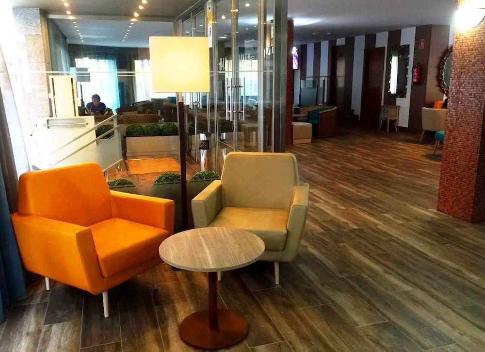 Hotel Miami Calella Bagian luar foto